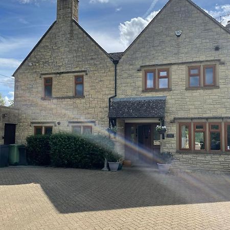 Cotswolds Luxury House In Central Bourton Large Sleeps 2-11. Pet Friendly. Exterior foto